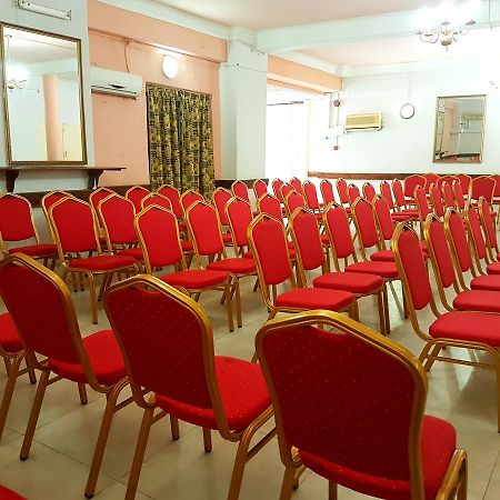The Lusaka Hotel Luaran gambar