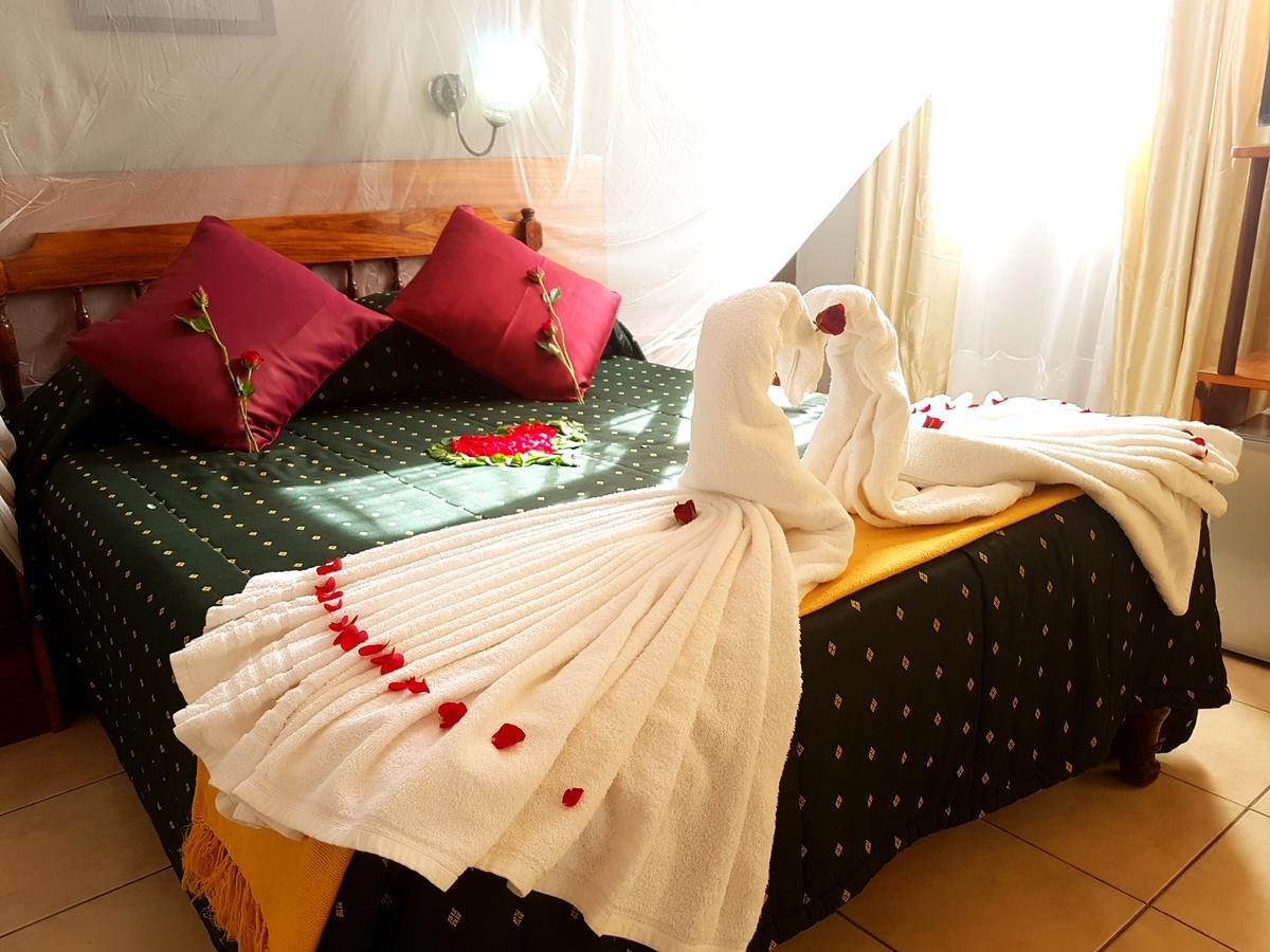 The Lusaka Hotel Luaran gambar