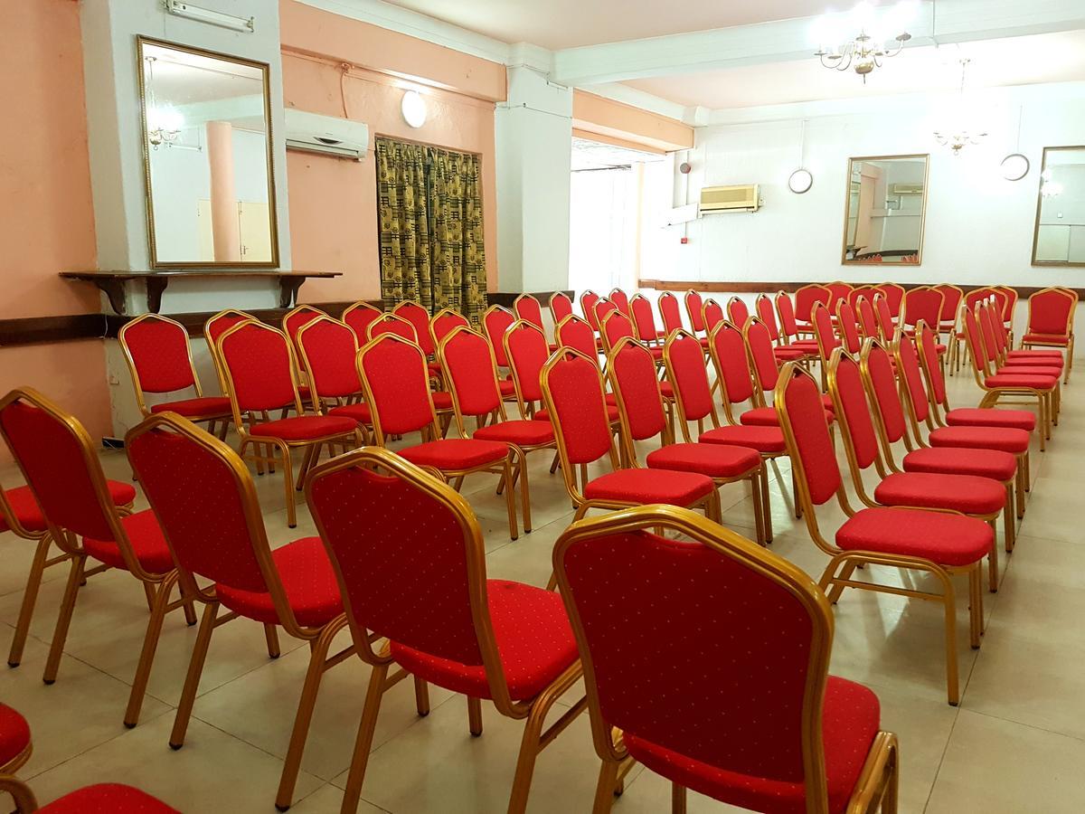 The Lusaka Hotel Luaran gambar
