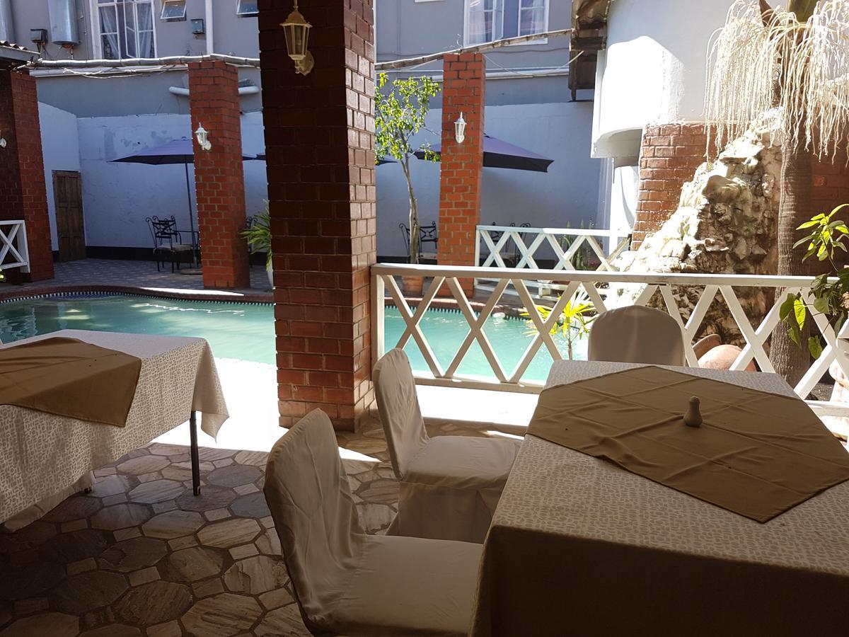 The Lusaka Hotel Luaran gambar